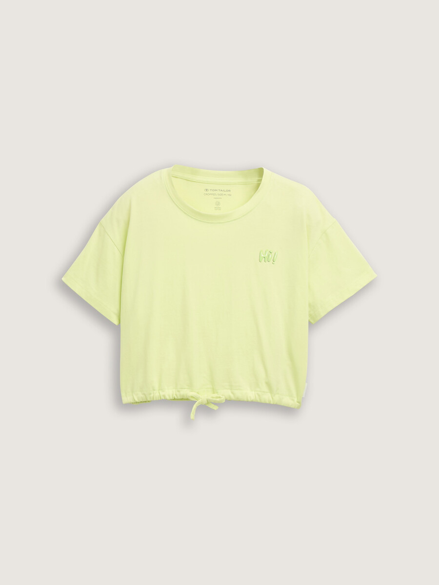camiseta corta con cordón