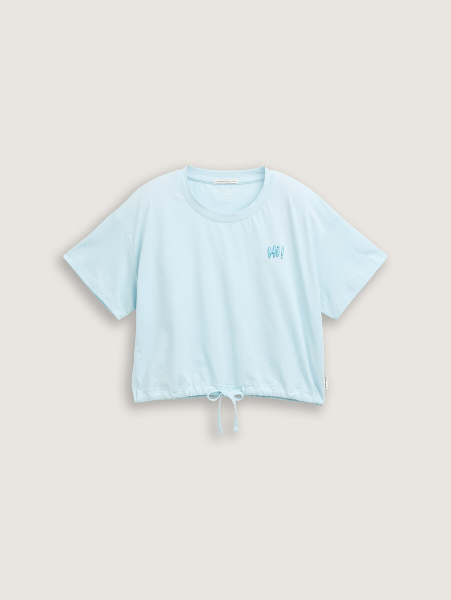 camiseta corta con cordón