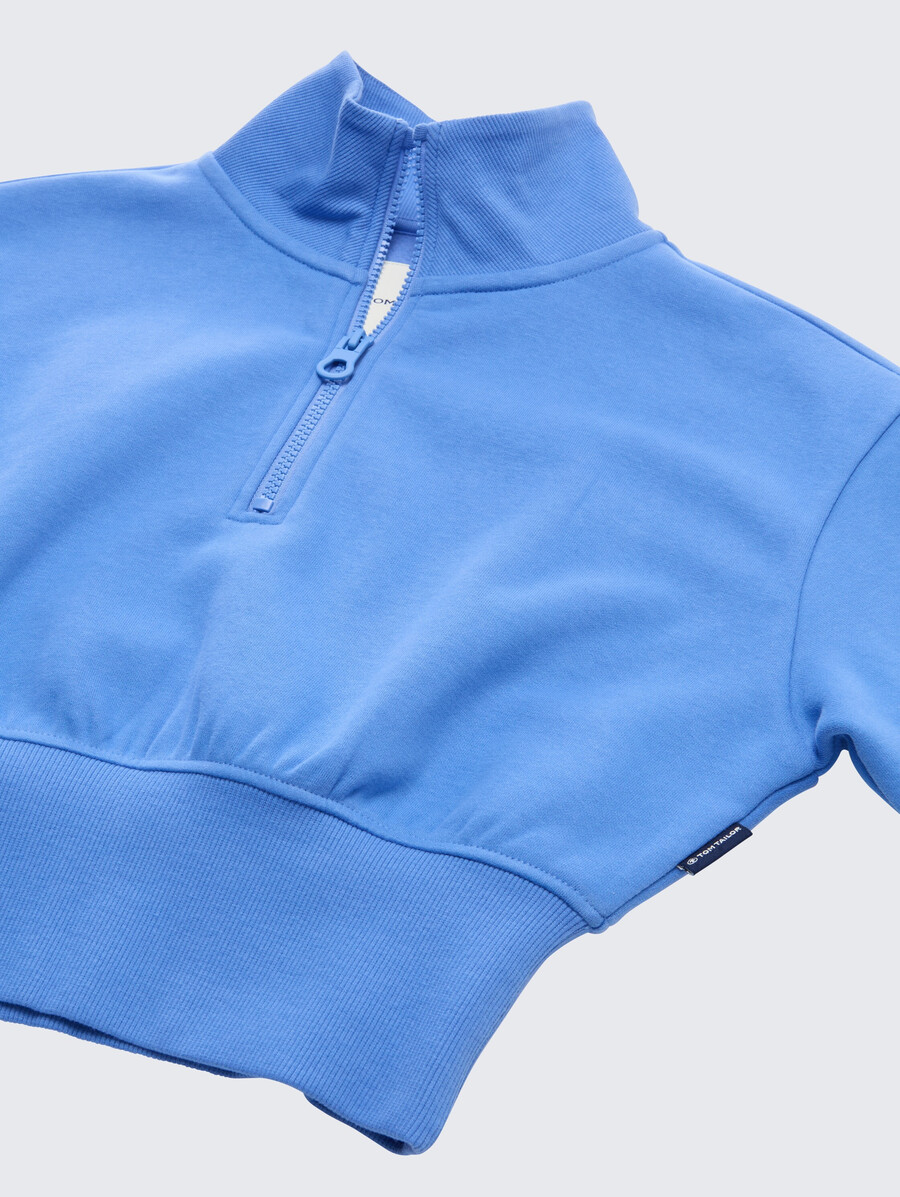 sudadera corta tipo troyer
