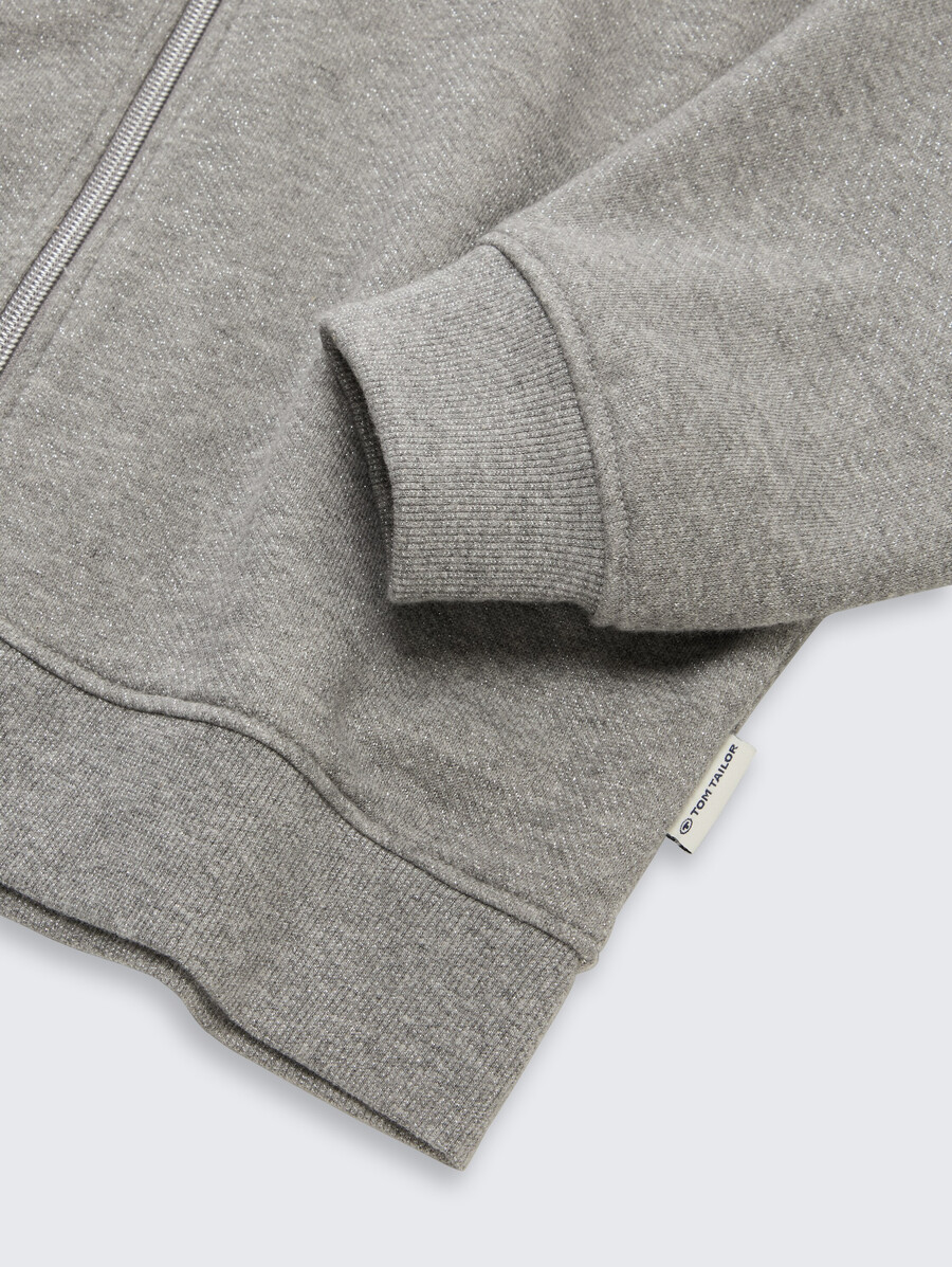sudadera con capucha corta y efecto purpurina