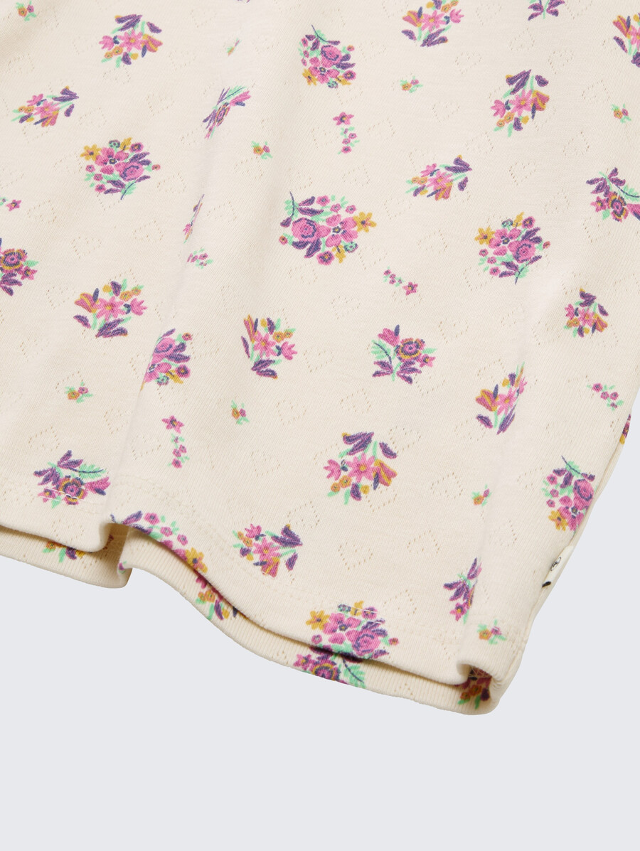 camiseta ajour con estampado floral