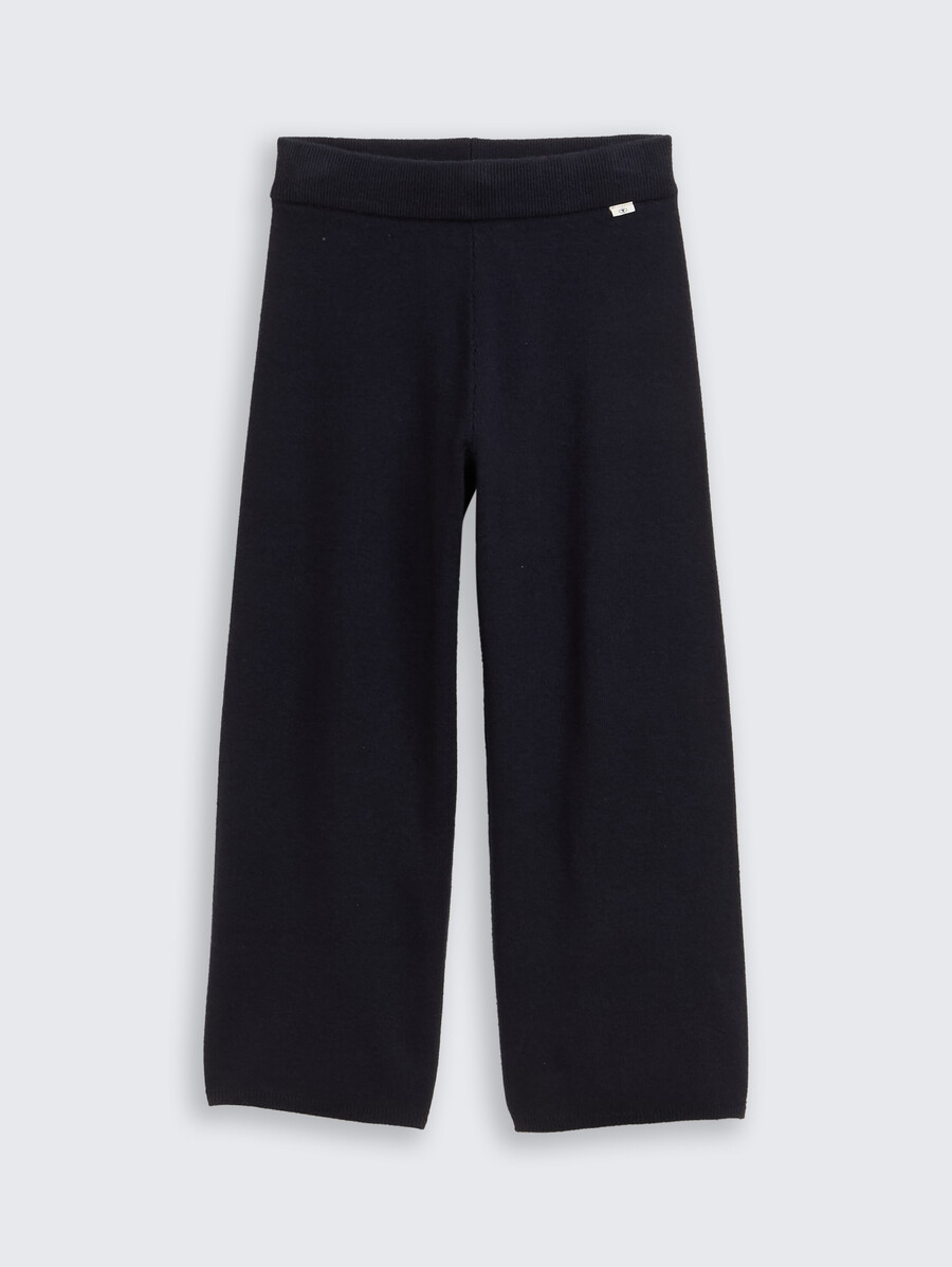 pantalones de punto de pierna ancha y acogedores