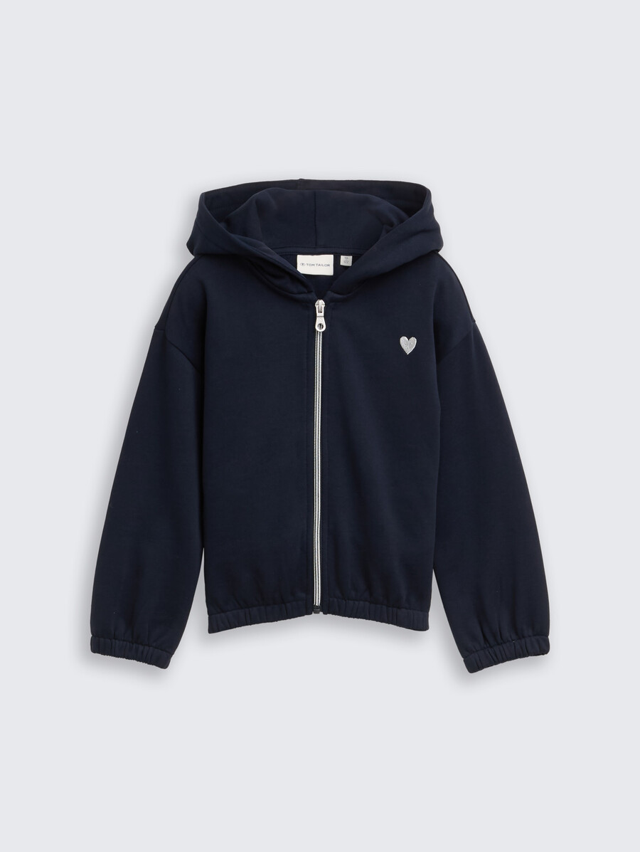 chaqueta deportiva corta con capucha y bordado
