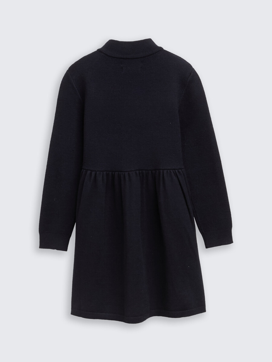 mini vestido de punto con bordado