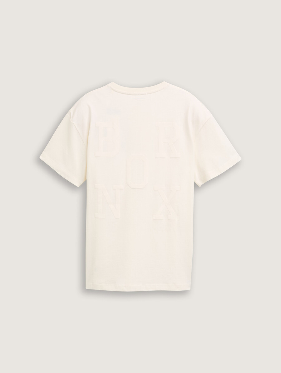camiseta oversize con estampado en la espalda