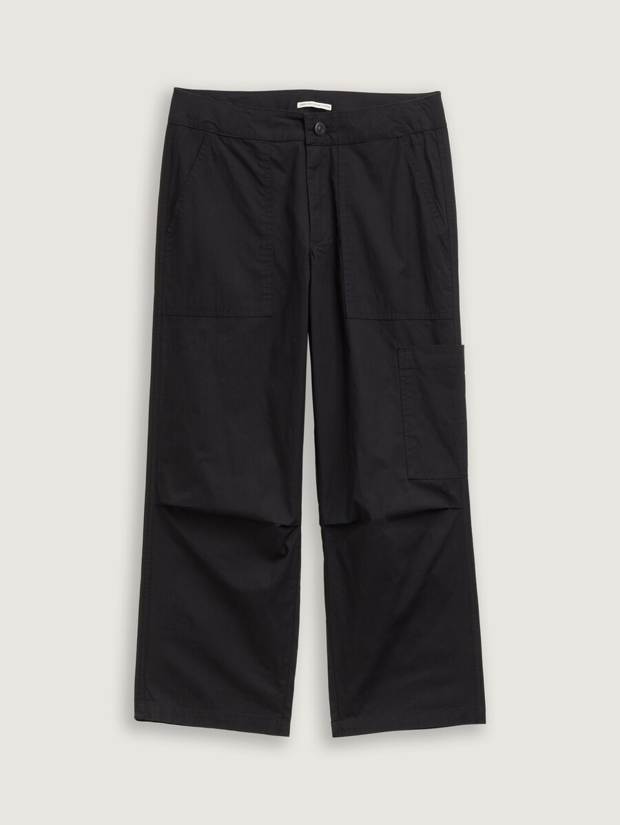 pantalones paracaídas de corte holgado