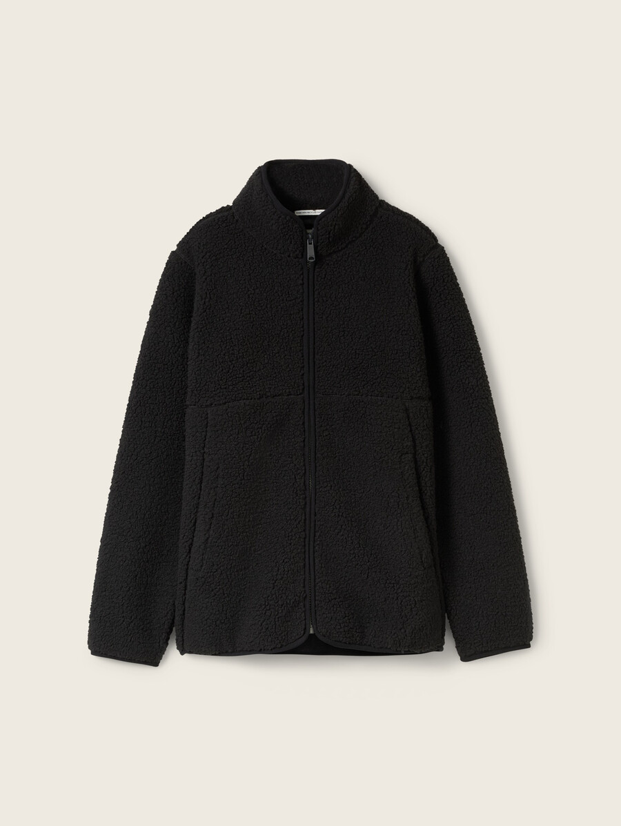 chaqueta de peluche con cuello alto