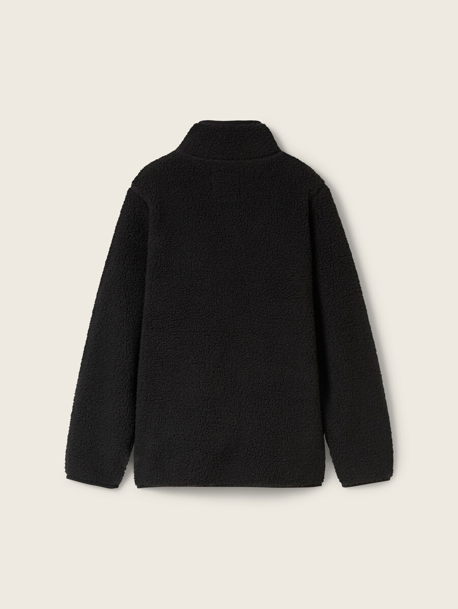 chaqueta de peluche con cuello alto