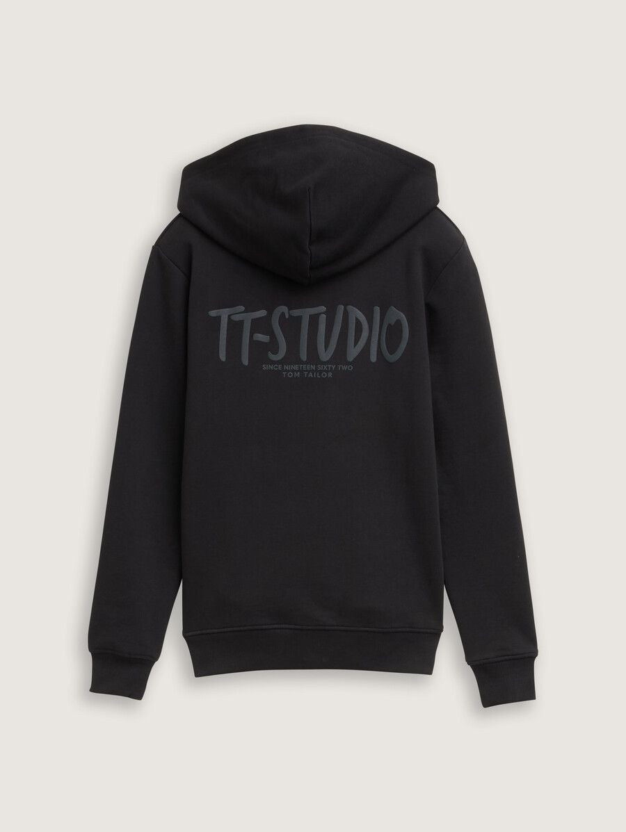 sudadera con capucha y estampado en la espalda