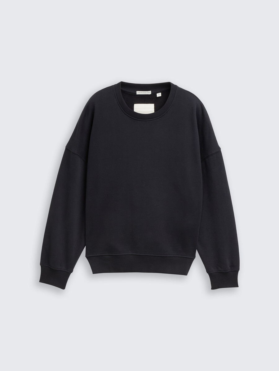 sudadera oversize con estampado en la espalda