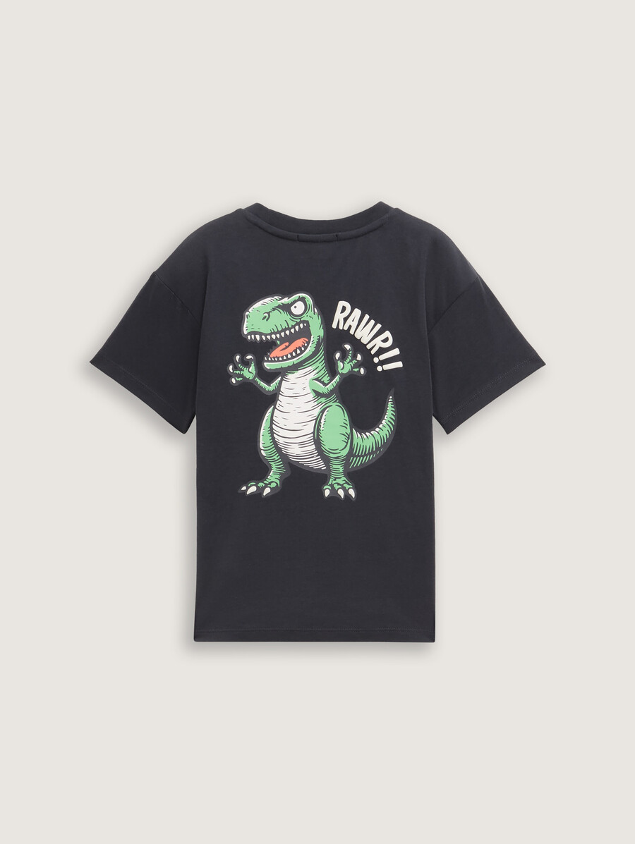 camiseta oversize con estampado