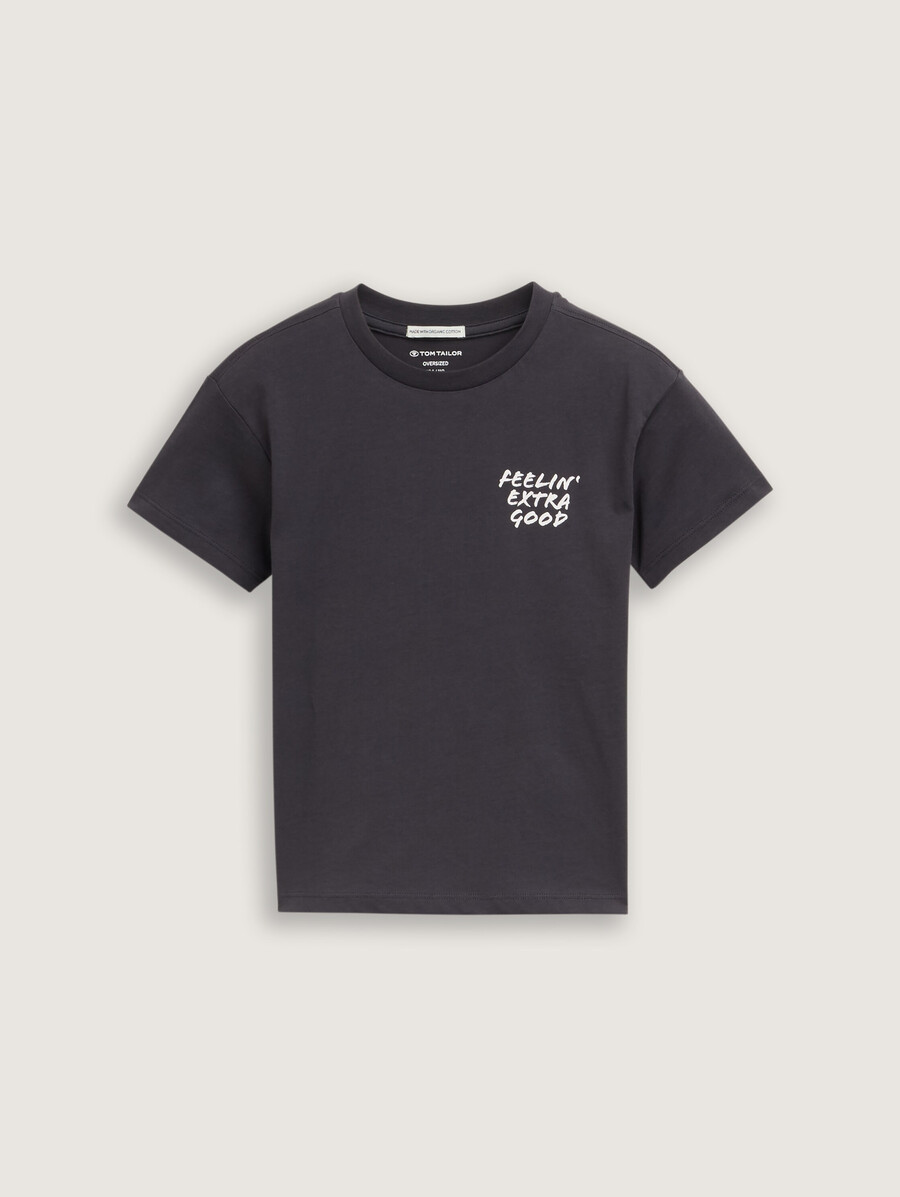 camiseta oversize con estampado