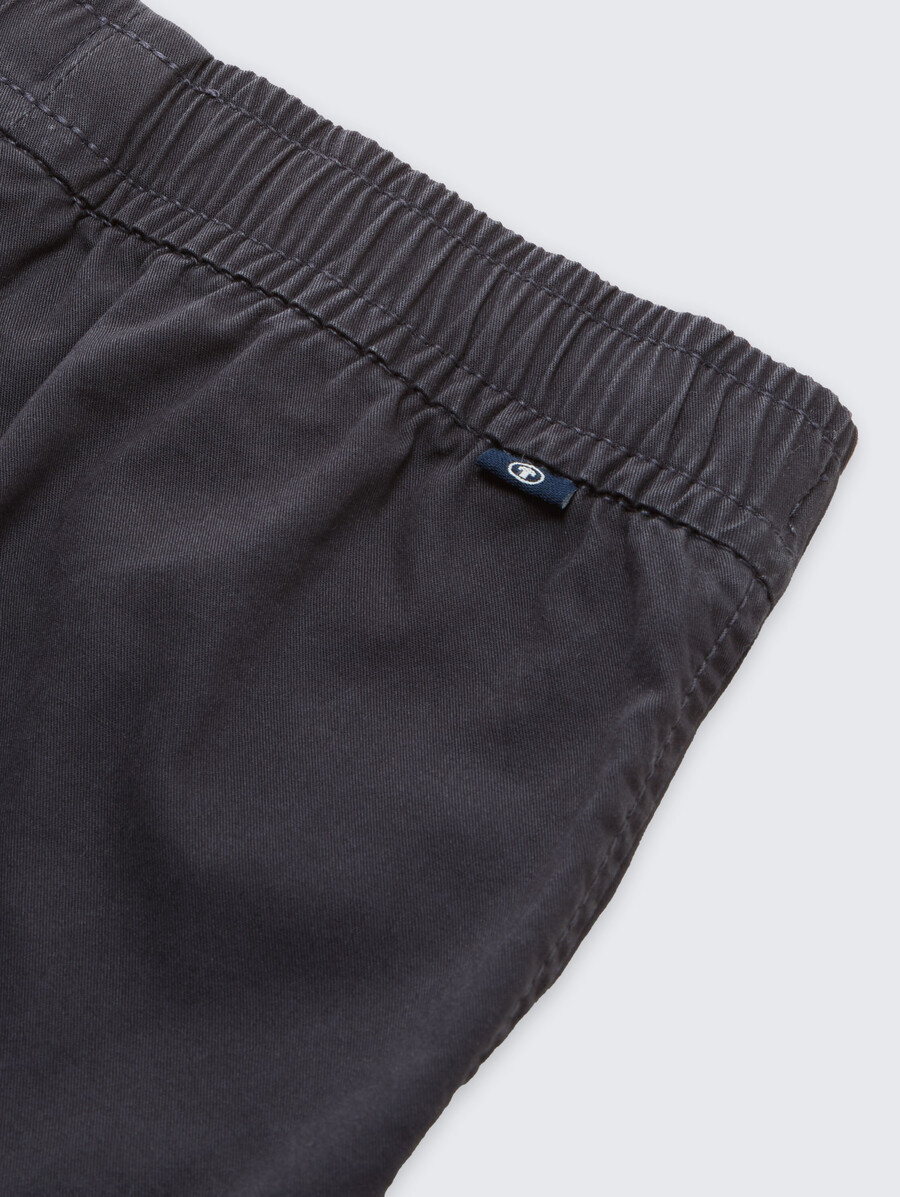 pantalones cortos chinos con cinturilla elástica