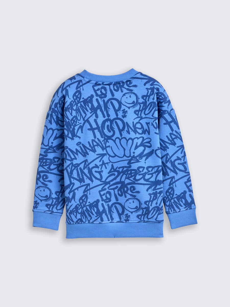 sudadera oversize con estampado integral