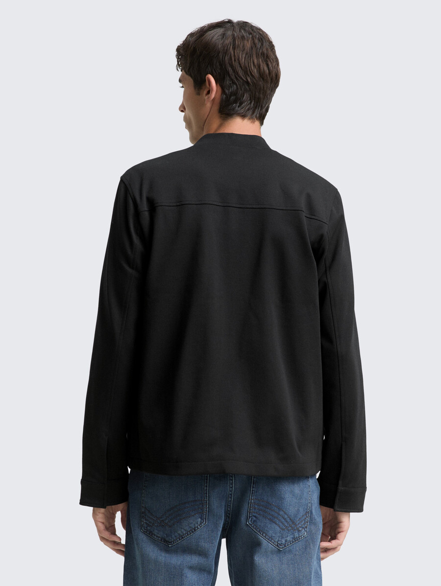 cazadora de piqué con cuello bomber