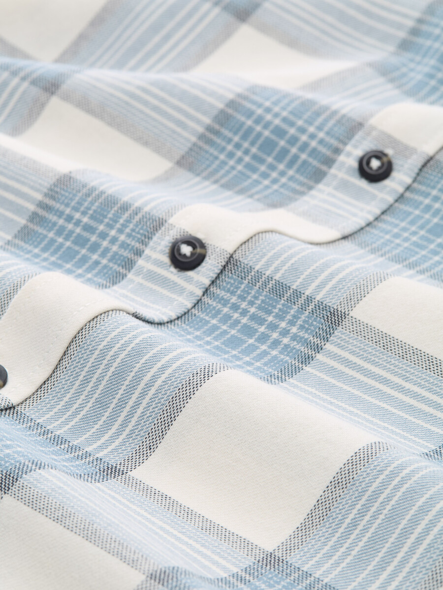 camisa de corte cómodo con estampado de cuadros