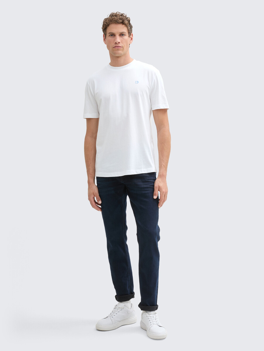 camiseta básica
