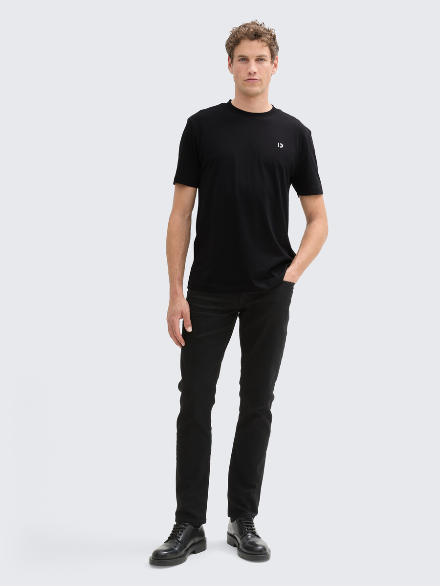 camiseta básica