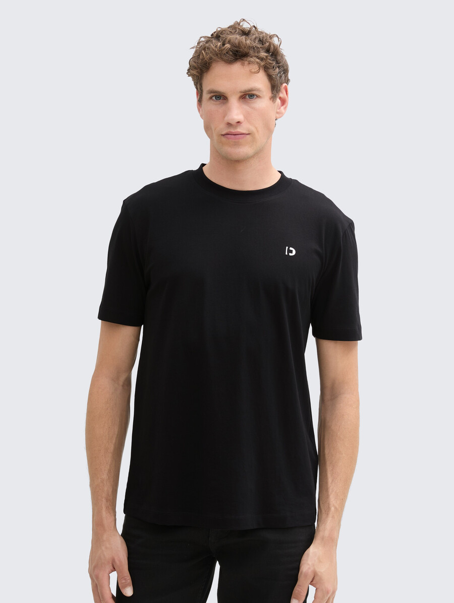 camiseta básica