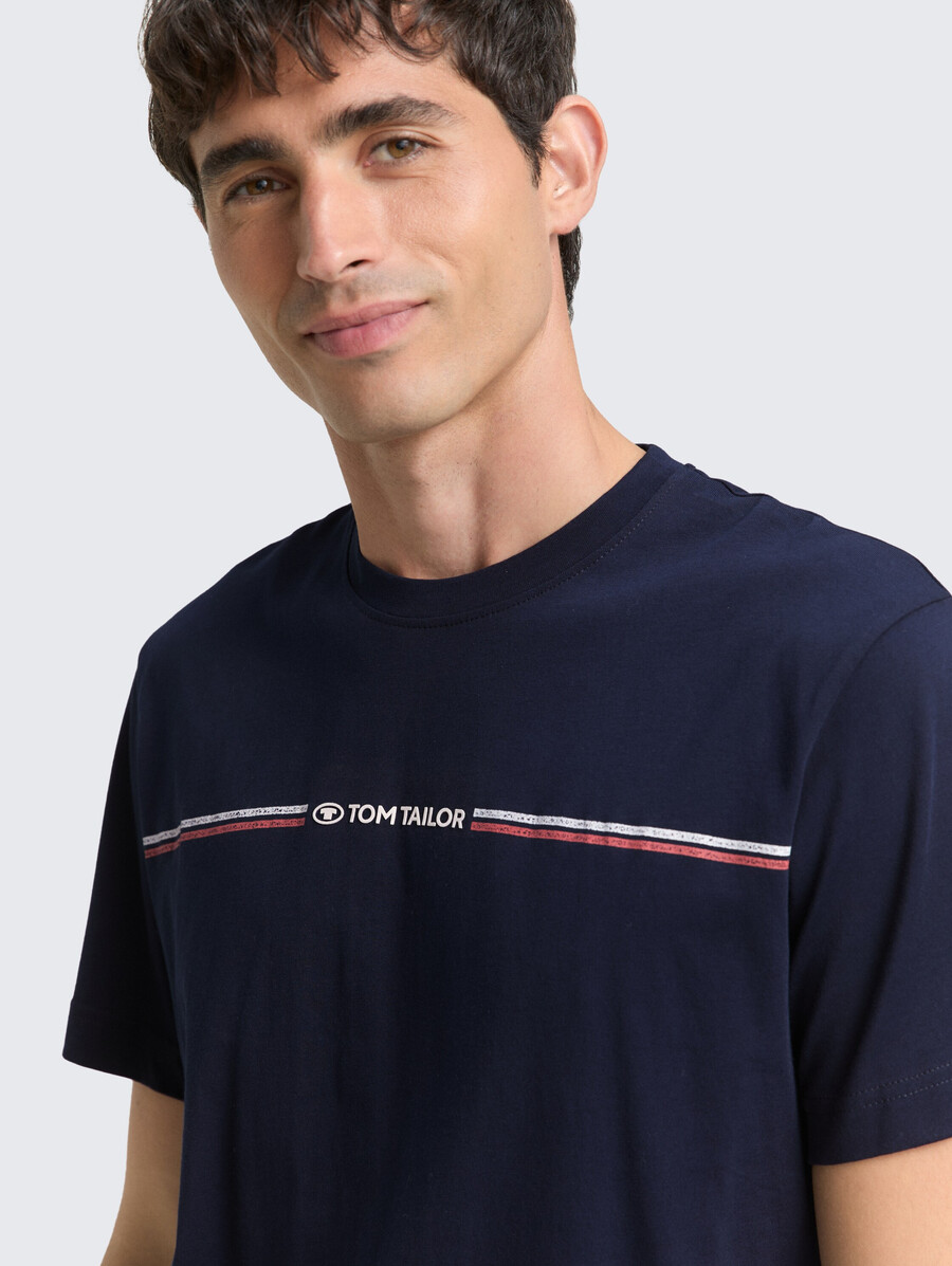 camiseta con estampado