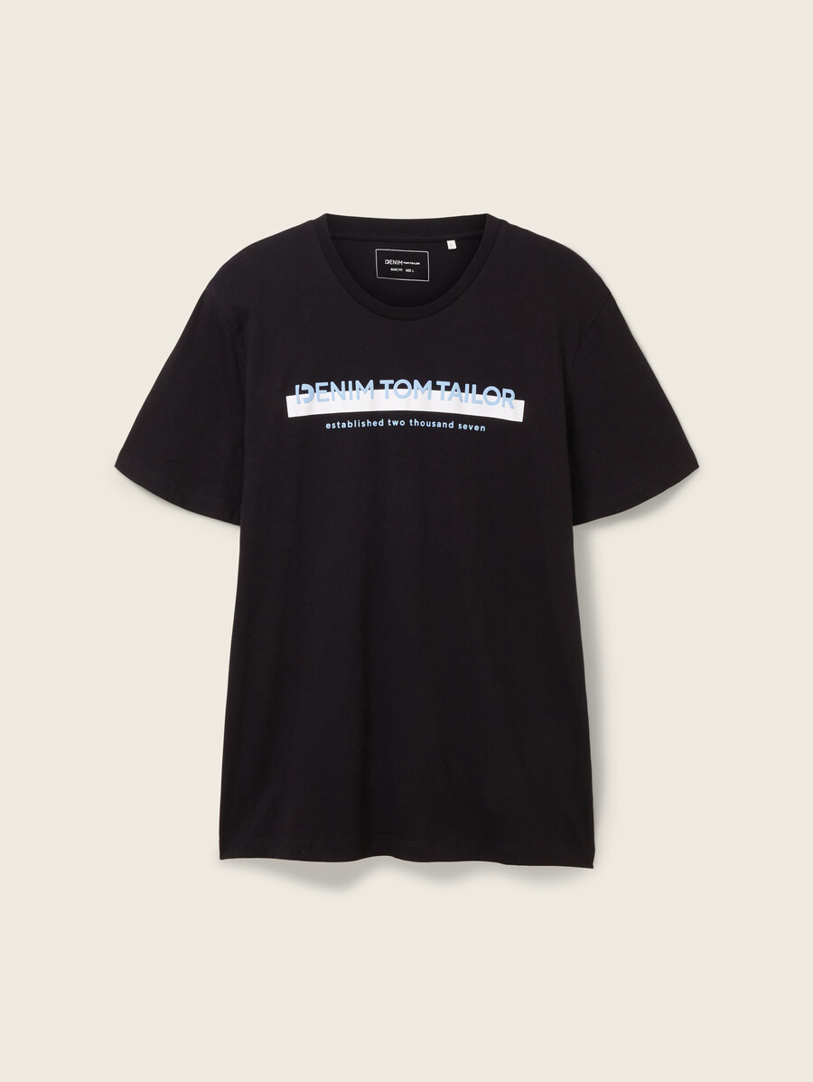 camiseta con estampado de logotipo