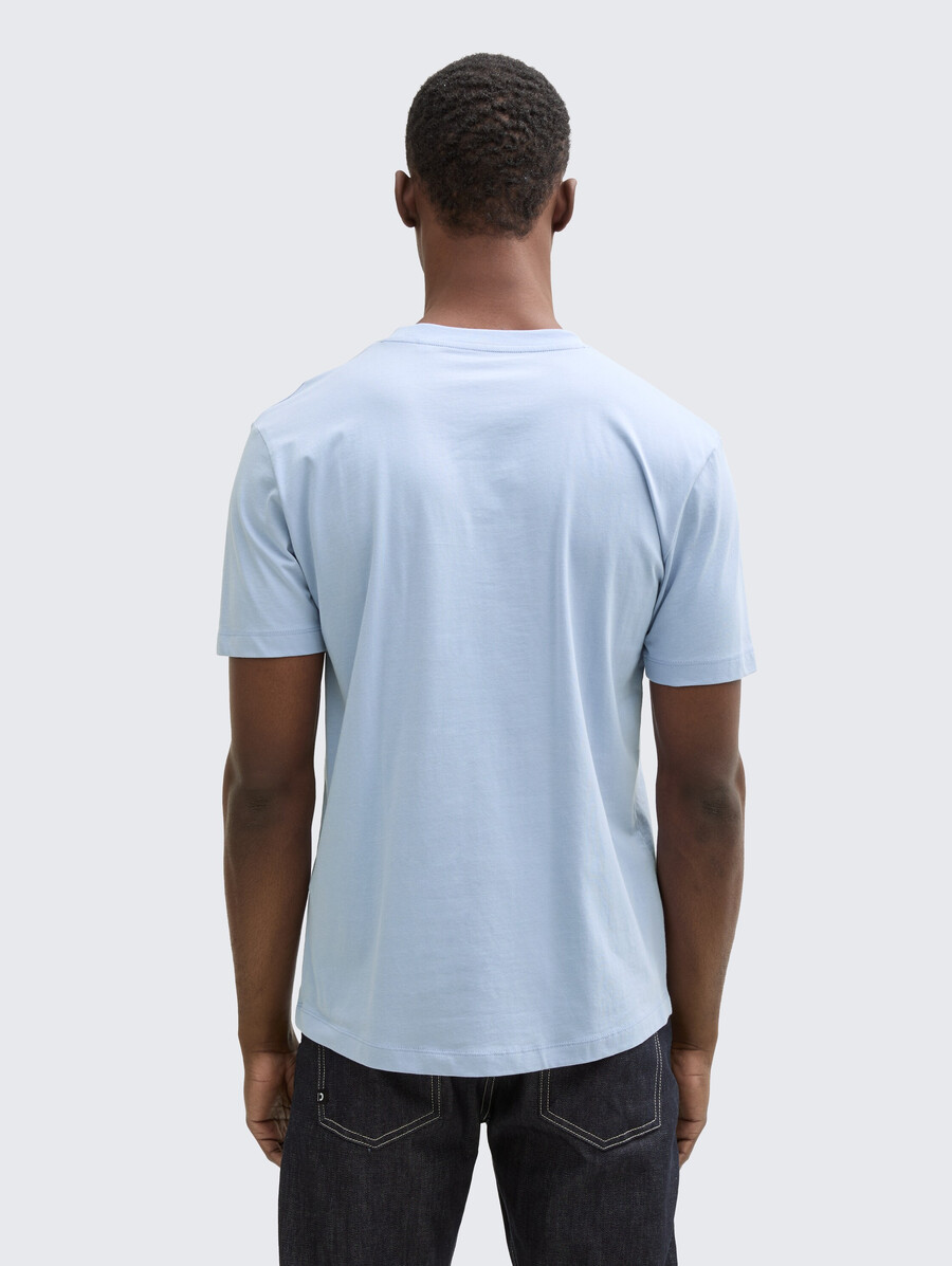 camiseta básica