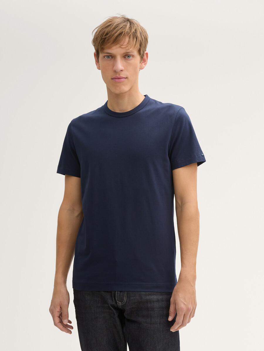 camiseta slim fit con elástico