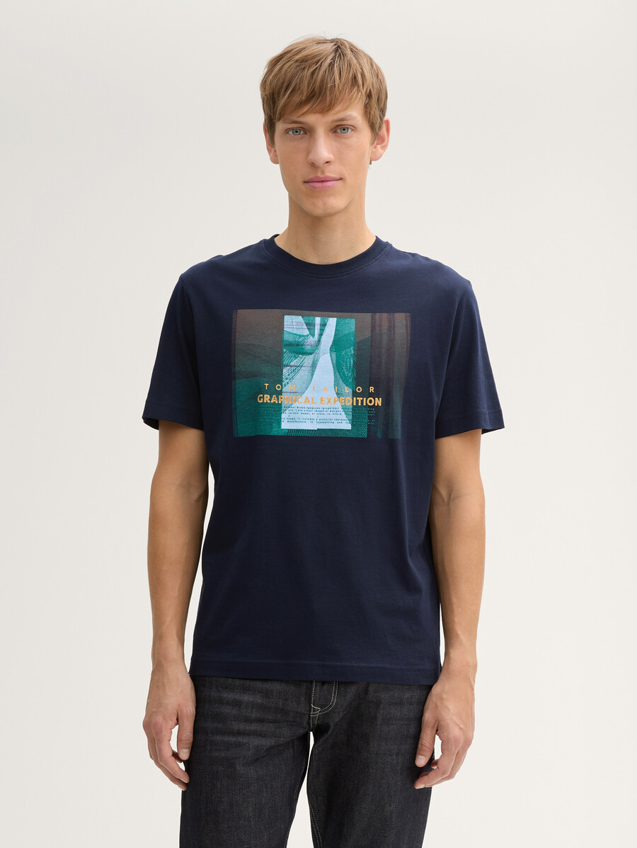 camiseta con estampado fotográfico