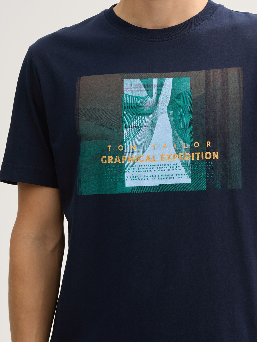 camiseta con estampado fotográfico