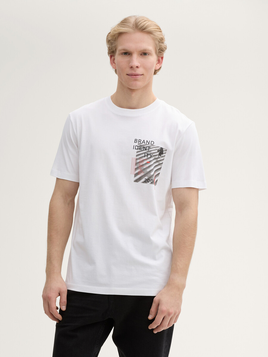 camiseta con estampado fotográfico