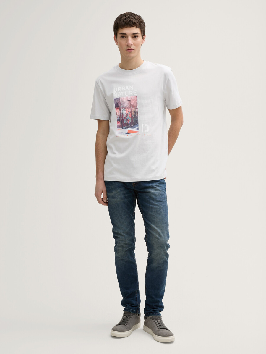 camiseta con estampado fotográfico
