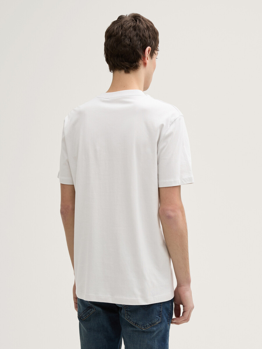 camiseta con estampado fotográfico