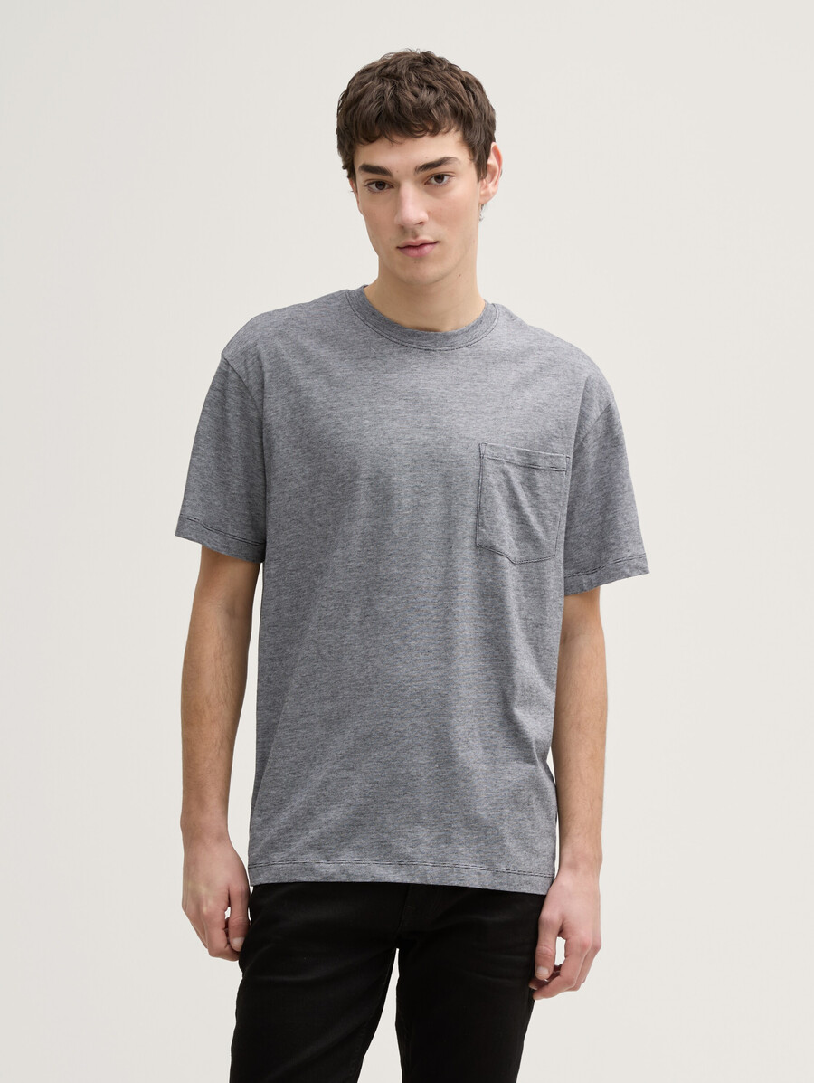 camiseta de corte relajado con bolsillo en el pecho