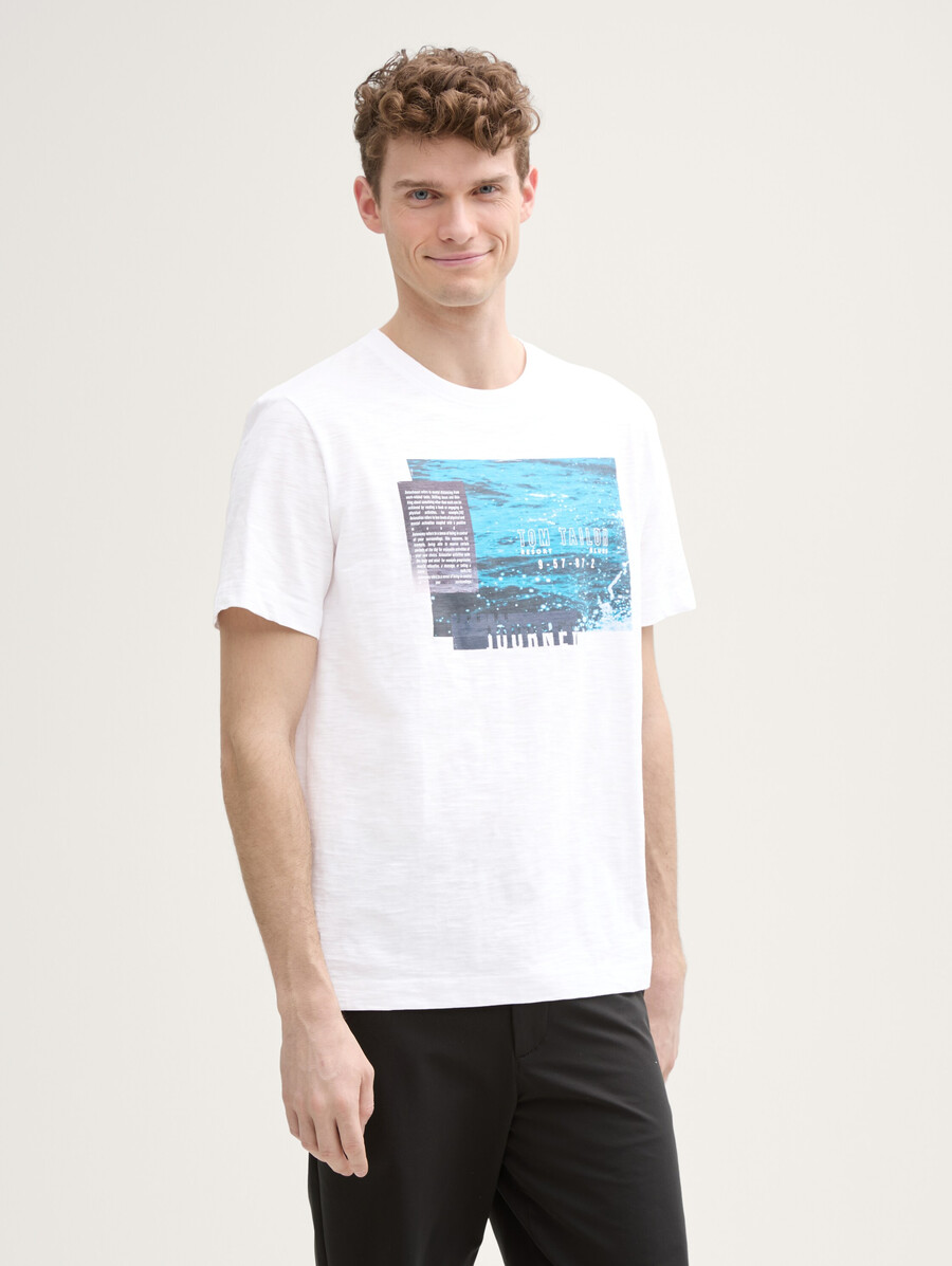 camiseta con estampado fotográfico