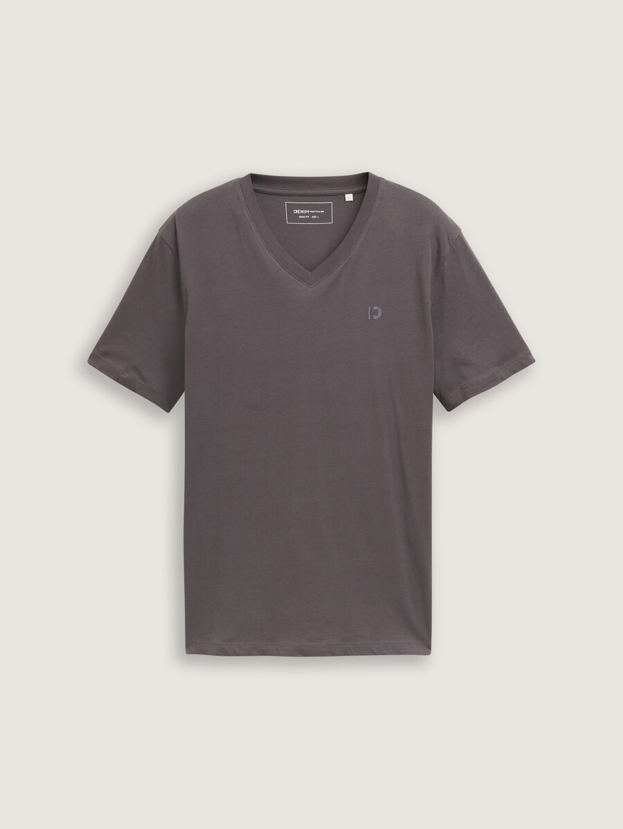 camiseta básica con cuello en v
