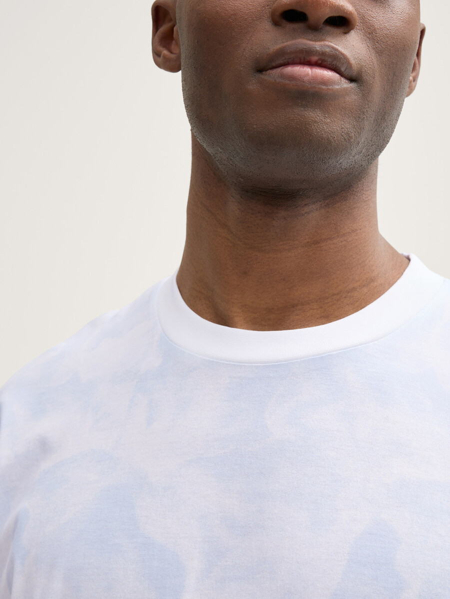 camiseta de corte relajado con estampado integral