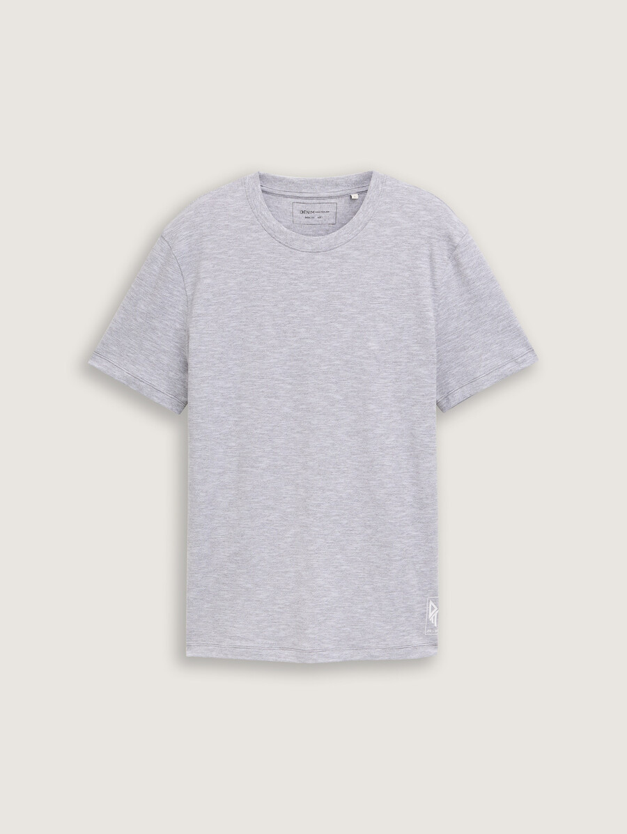 camiseta básica con look melange