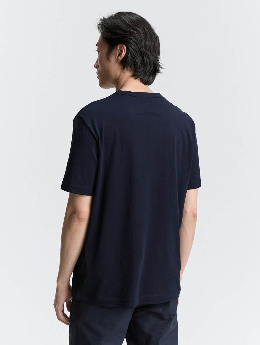 camiseta con estampado