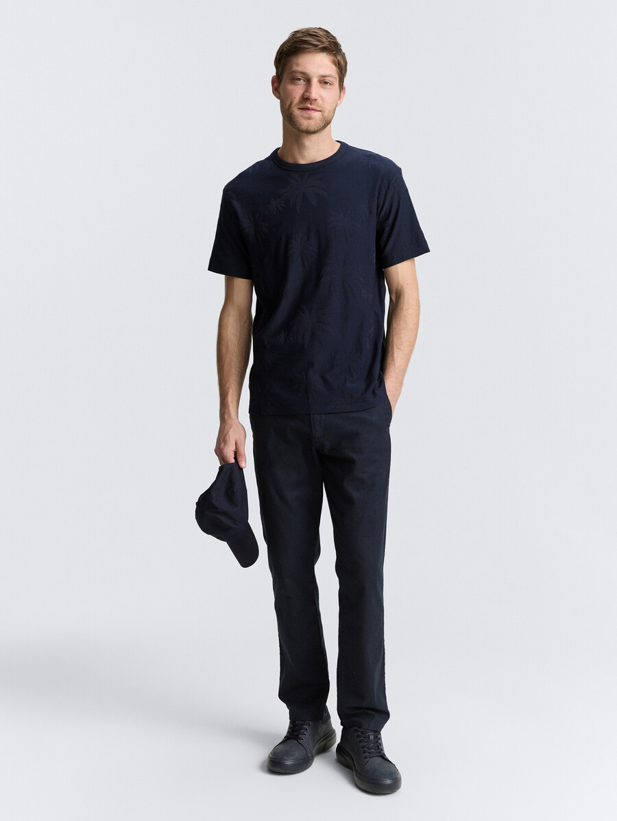 camiseta jacquard con motivo de palmera
