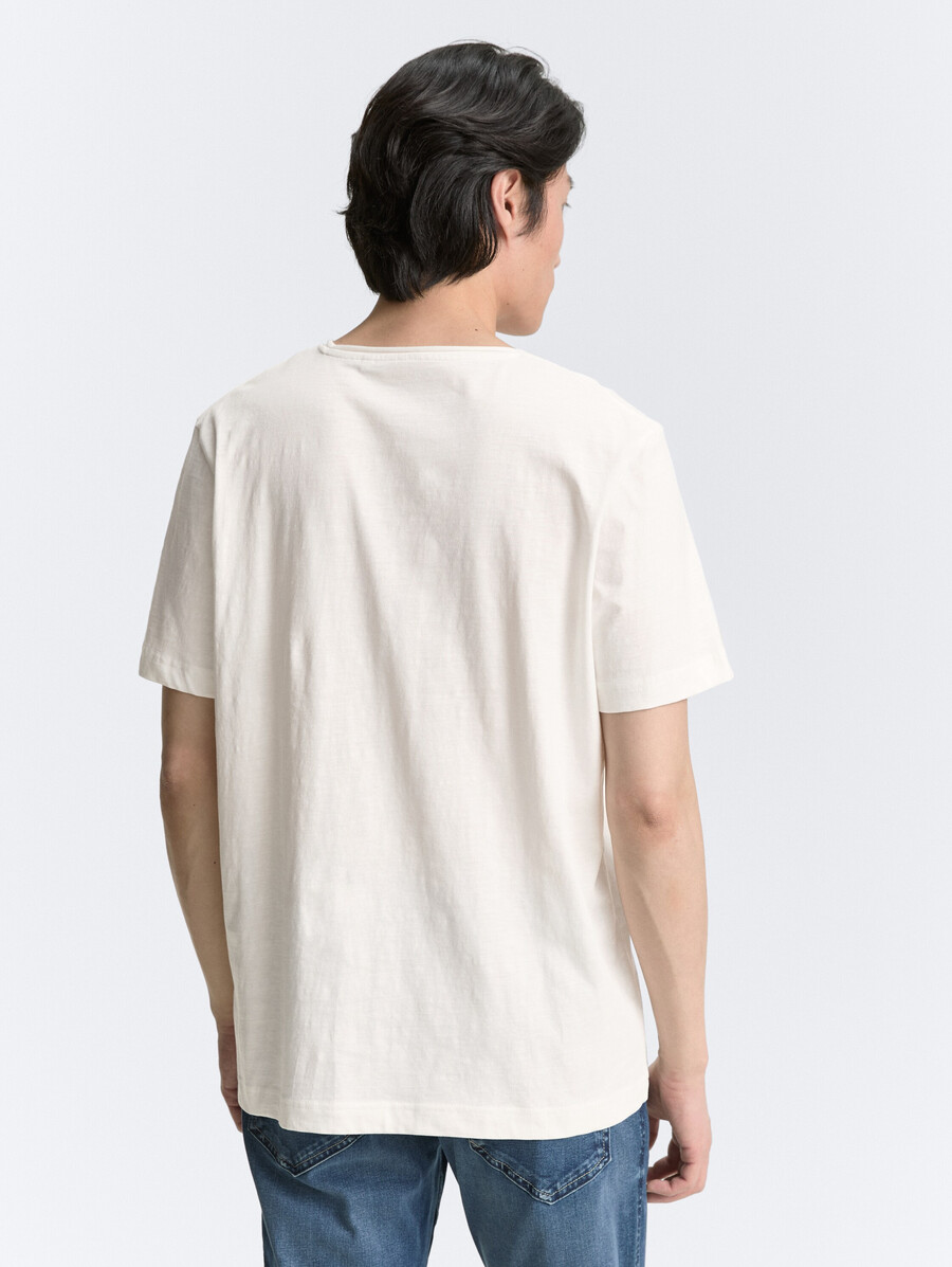 camiseta con estampado
