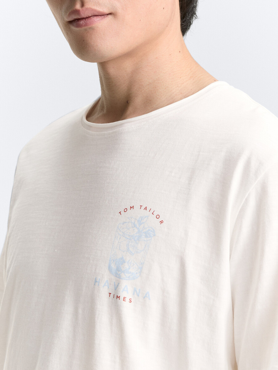 camiseta con estampado