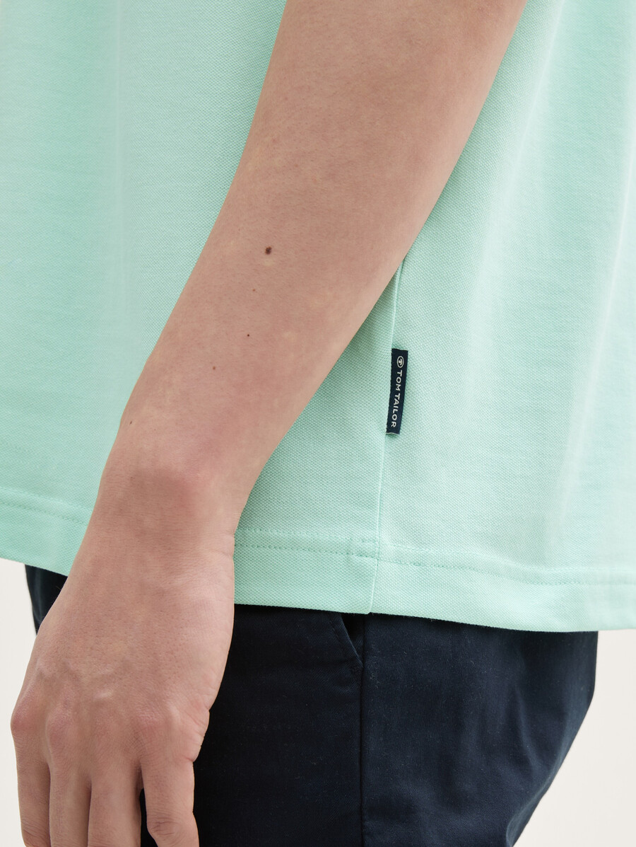 camiseta con textura de piqué