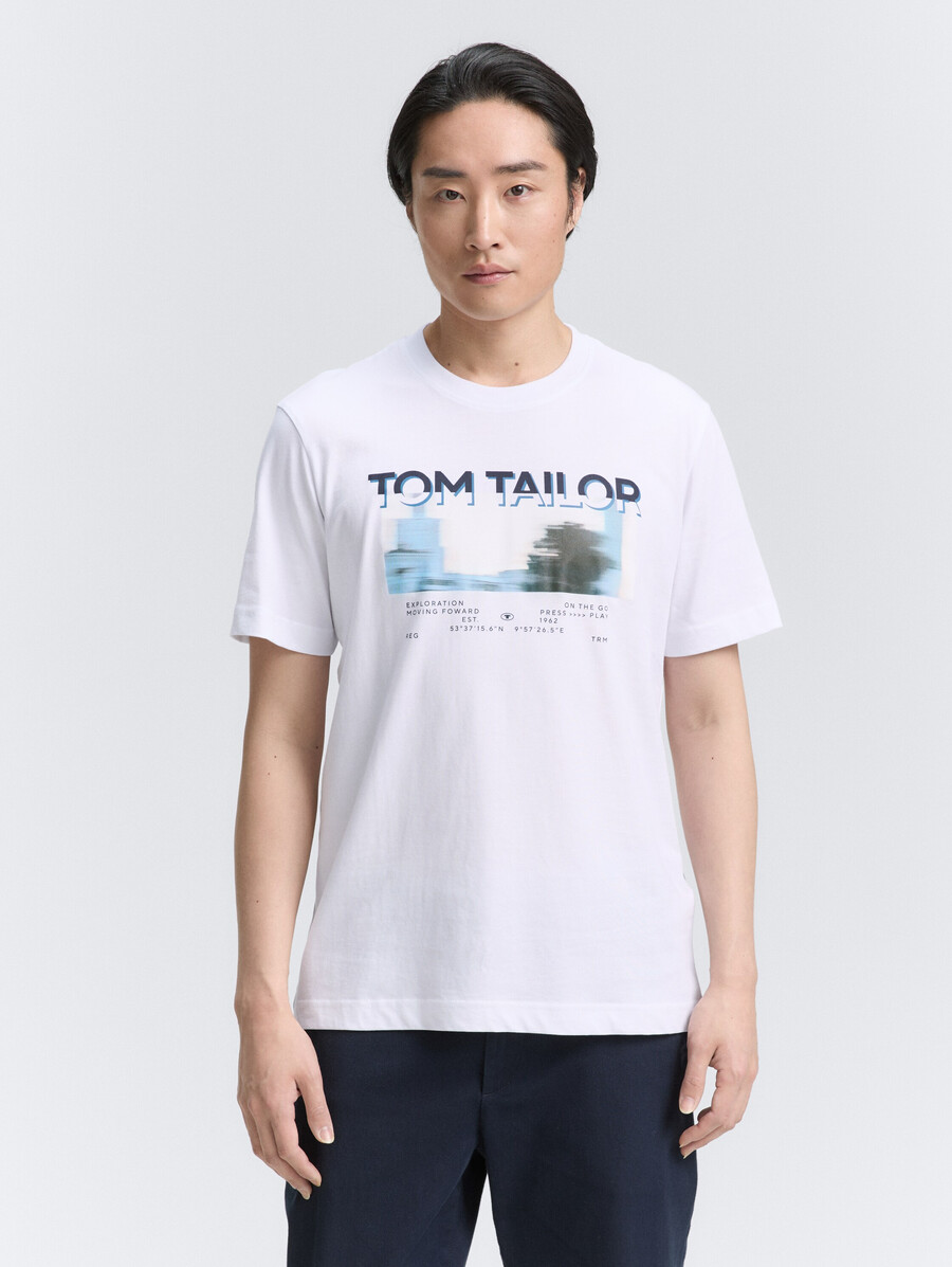 camiseta con estampado fotográfico