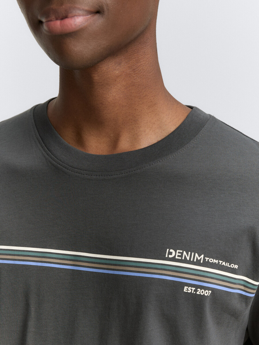 camiseta con estampado