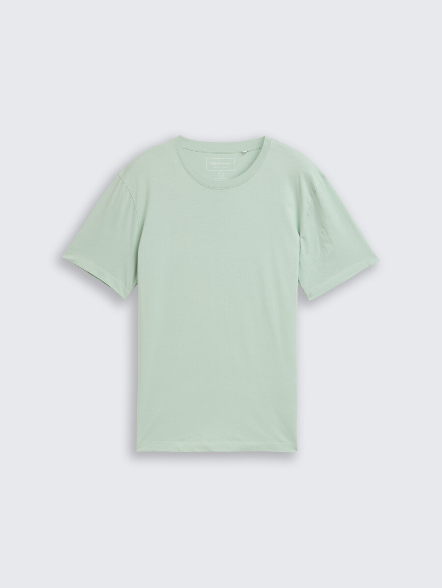 camiseta básica en colores lisos