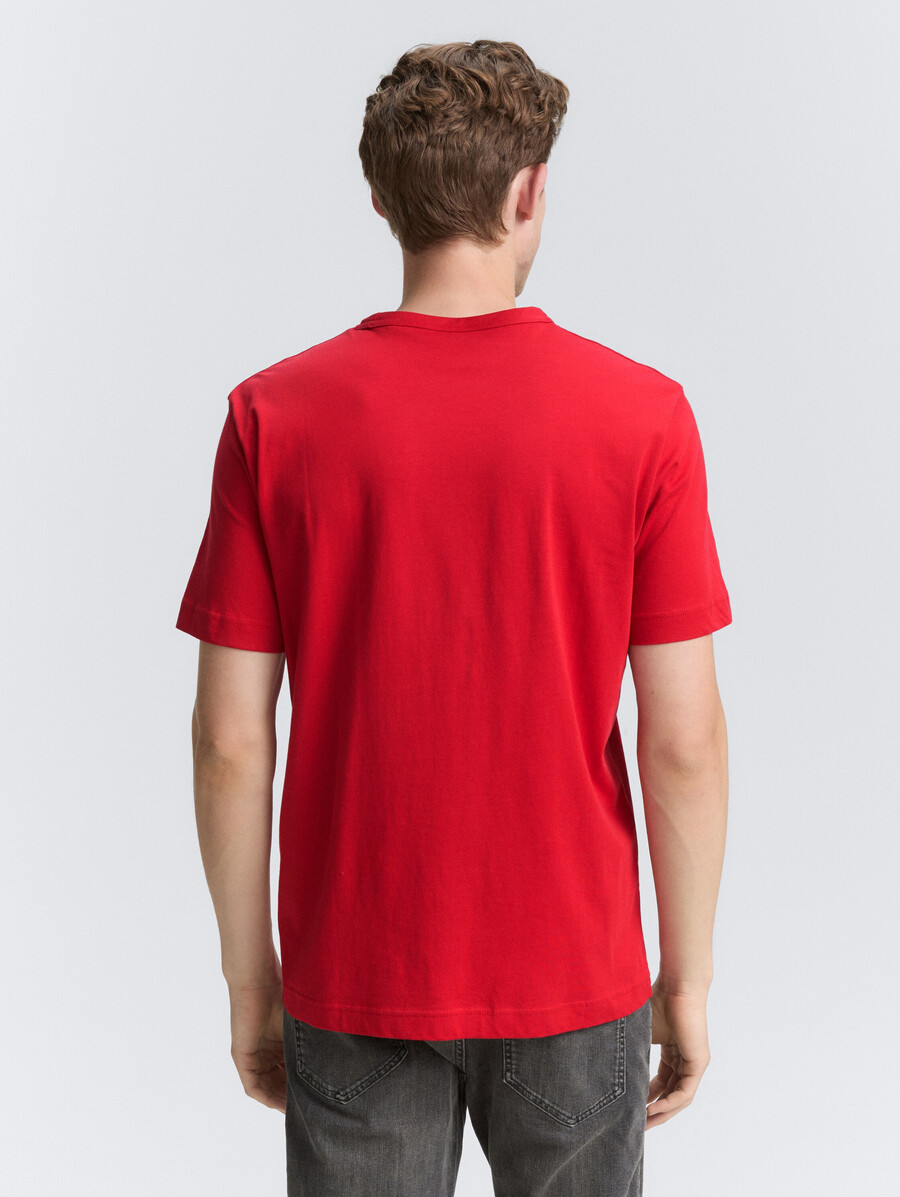camiseta con estampado