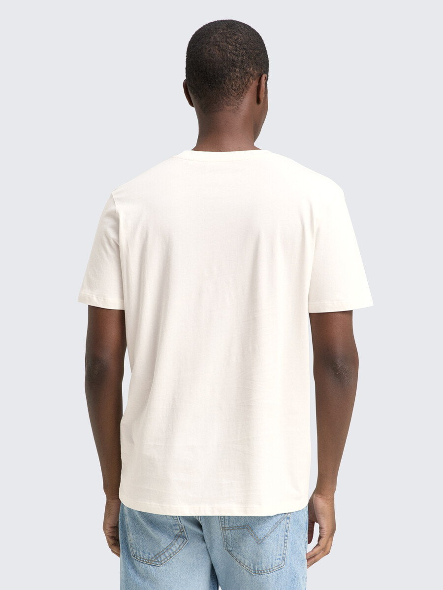 camiseta con estampado fotográfico
