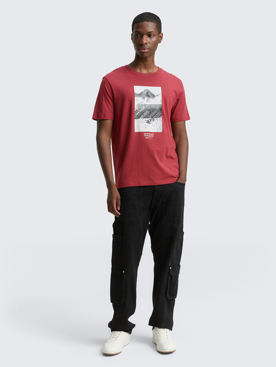 camiseta con estampado fotográfico