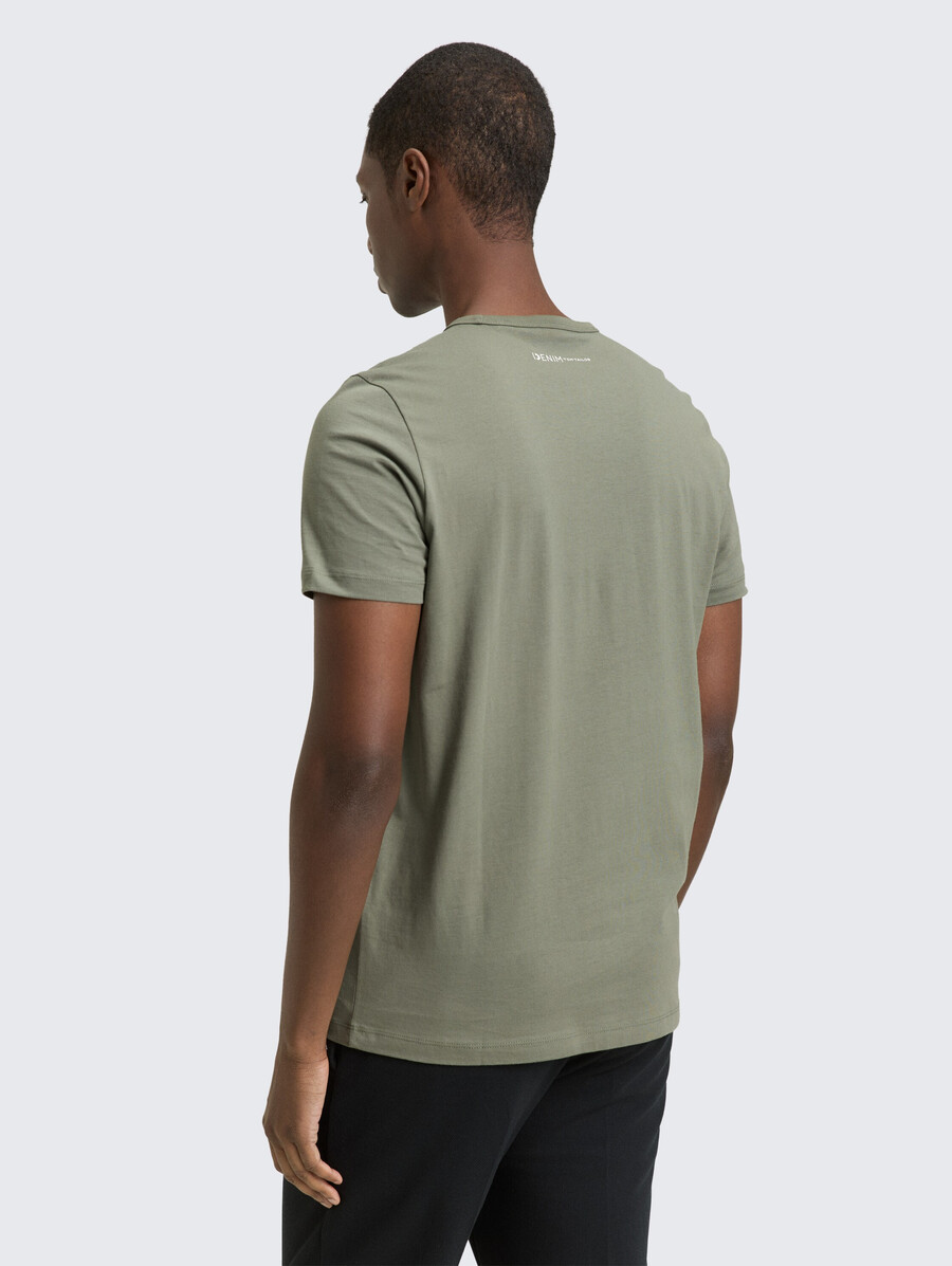 camiseta de algodón de corte entallado