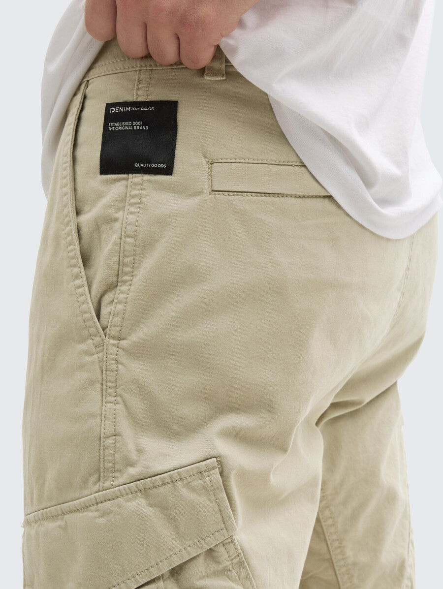pantalones cargo cónicos regulares